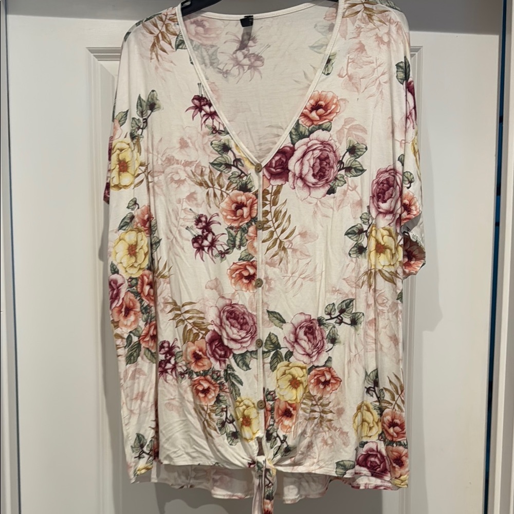 Chic White and Pink Tie Front Short Sleeve Blouse